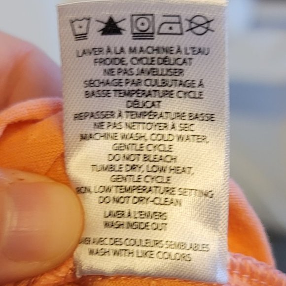 ๐2 for $20!๐ My Style Salmon Tropical Print T Shirt - Picture 6 of 6